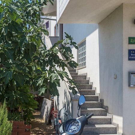 Apartmani Suzi Pula Zewnętrze zdjęcie