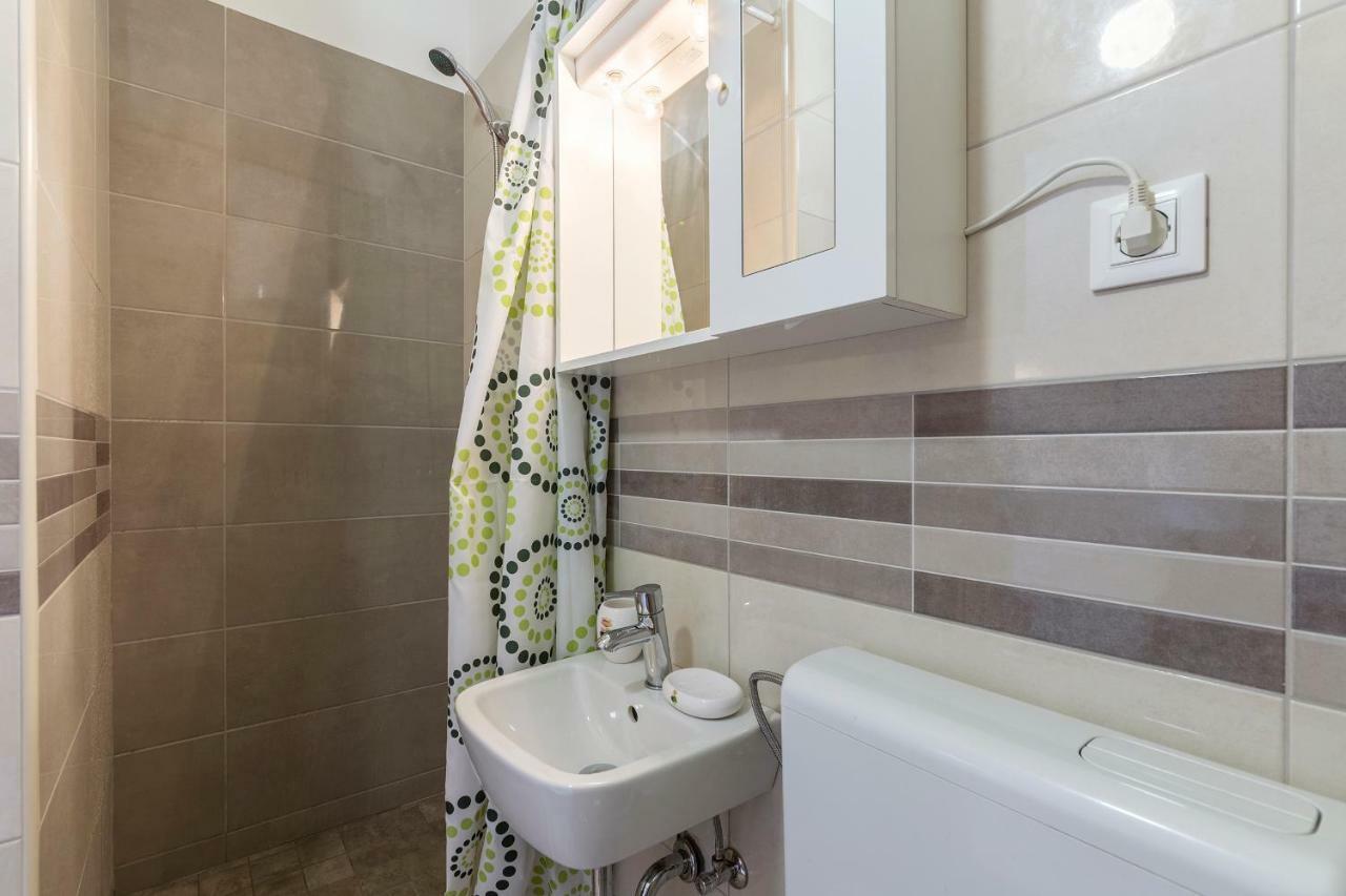 Apartmani Suzi Pula Zewnętrze zdjęcie