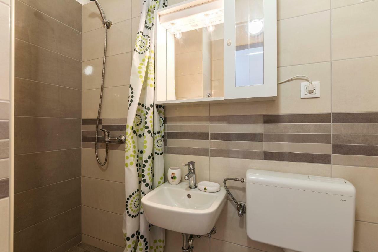 Apartmani Suzi Pula Zewnętrze zdjęcie